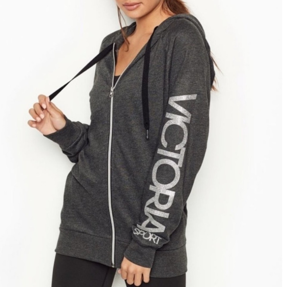 VS Sport zip up